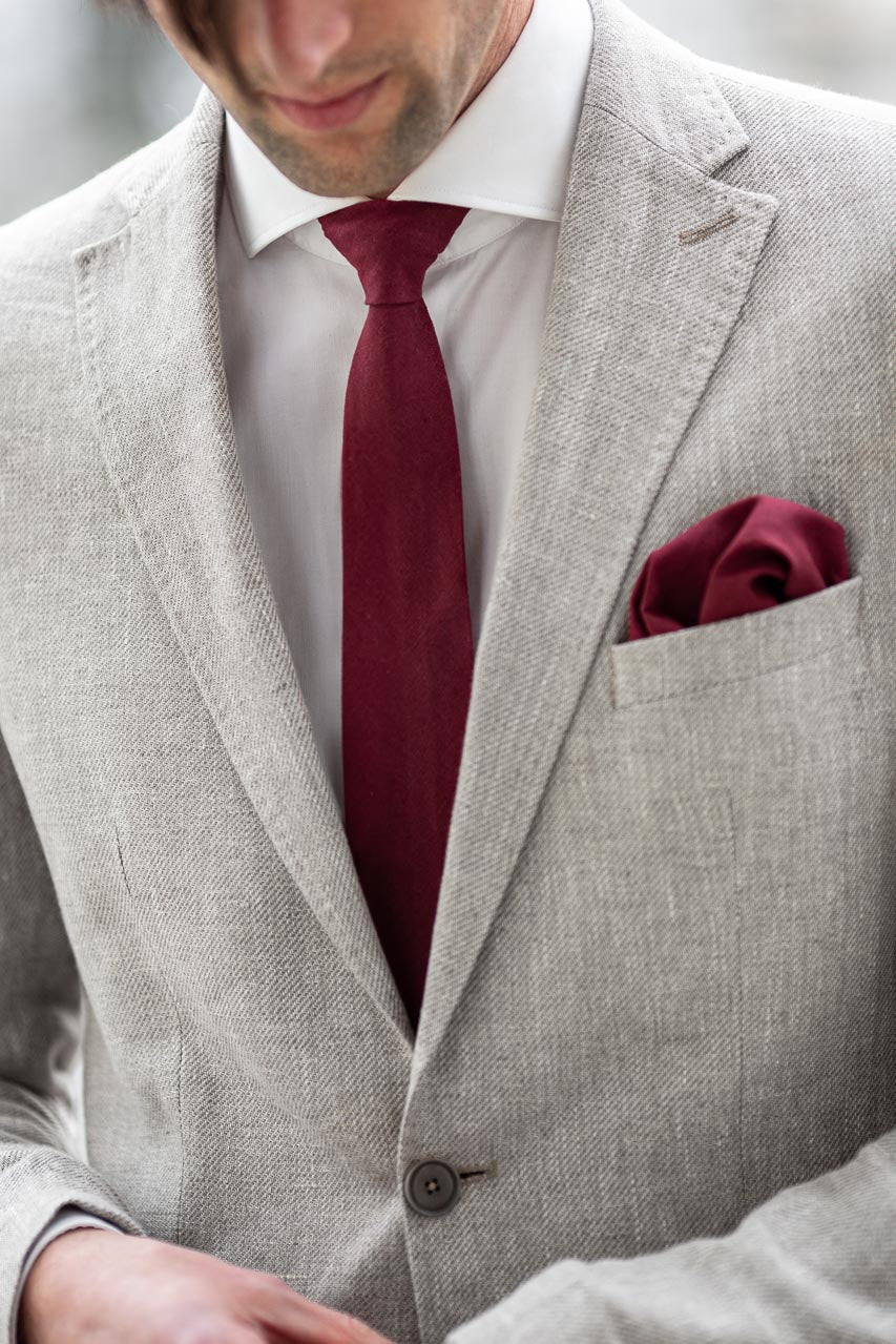adam-bows-krawatte-anzug-hochzeit-vintage-george-bordeaux