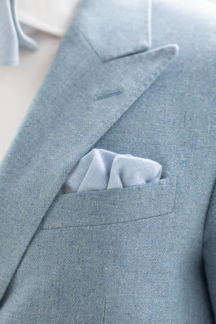 adam-bows-einstecktuch-anzug-hochzeit-vintage-emil-hellblau